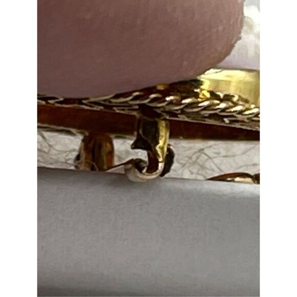 Victorian cameo brooch 10K gold left facing - Picture 9 of 13